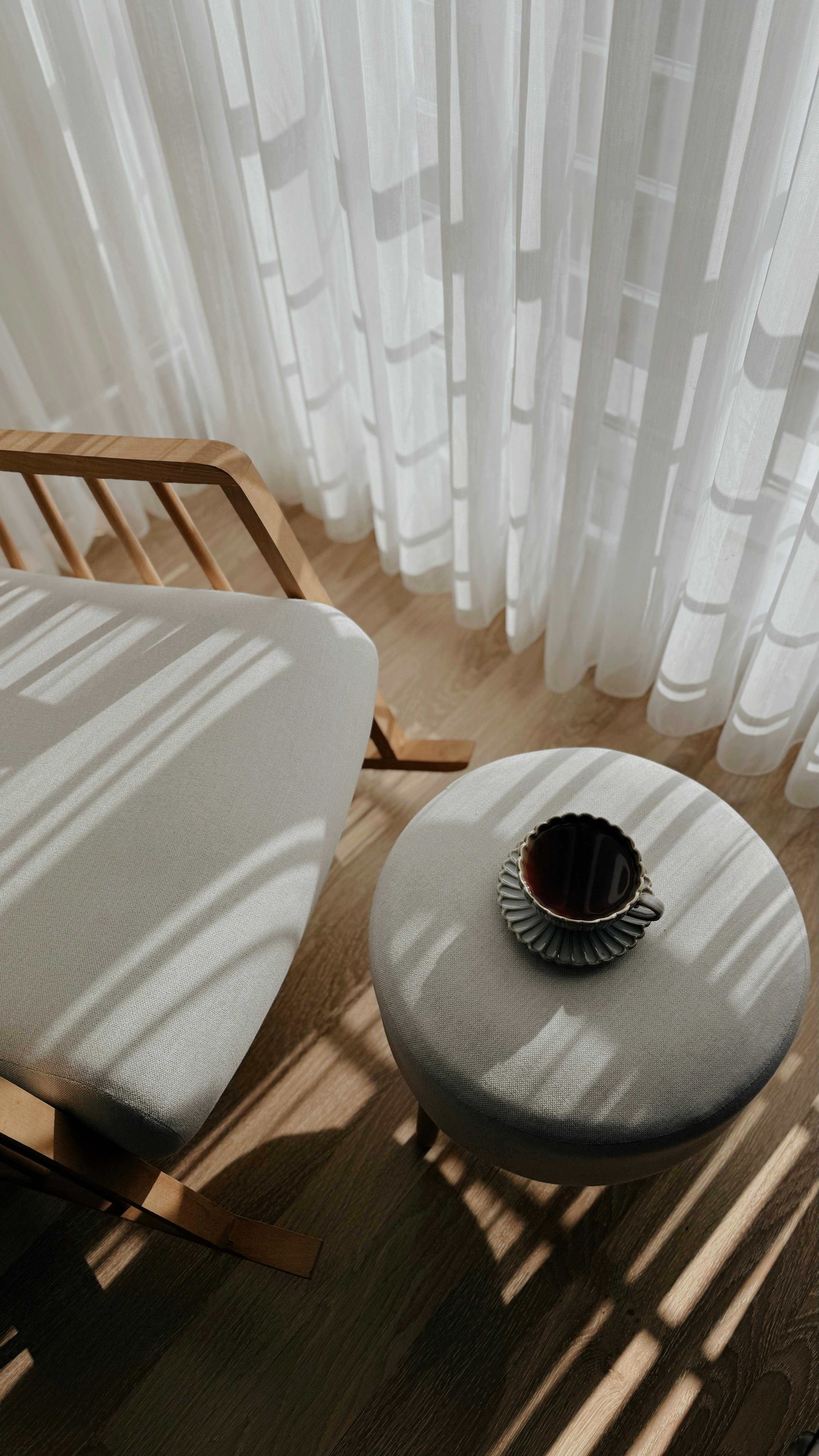 MOE — インテリアコーディネーター